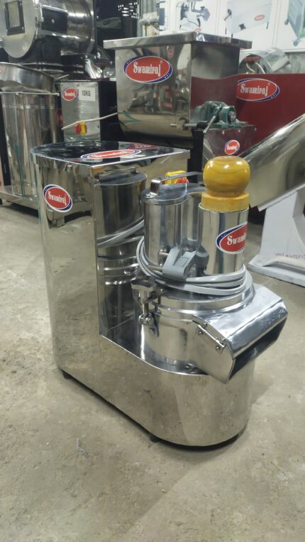 VEGETABLE CUTTING MACHINE  1HP